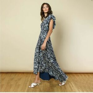 Hutch Zuri Maxi Wrap Dress - Matchstick Fern Print in Navy Blue